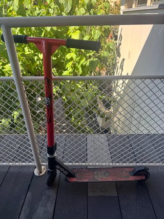 Scooter Freestyle KRF AGR TOP-200 Rojo/Negro
