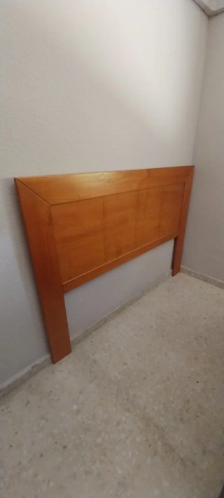 Cabecero de madera de roble