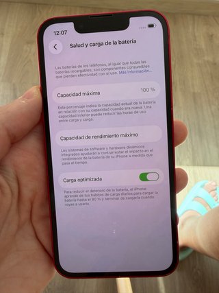 iPhone (PRODUCT)RED