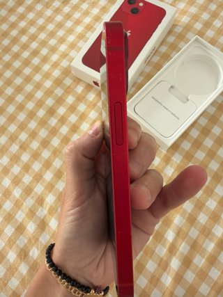 iPhone (PRODUCT)RED