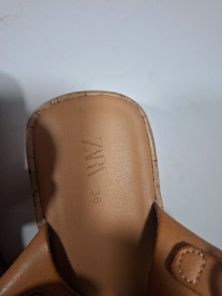 Sandalias Beige/Marrón Cuña