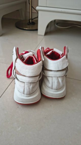 A.S. 98 Sneakers Blancas y Beige