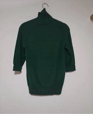 Jersey fino cuello alto manga corta verde