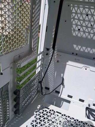 Torre PC Corsair 5000d Blanca y Gris