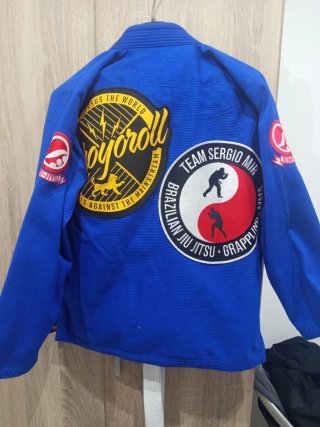 Kimono Jiu-Jitsu Shoyoroll Azul, un solo uso