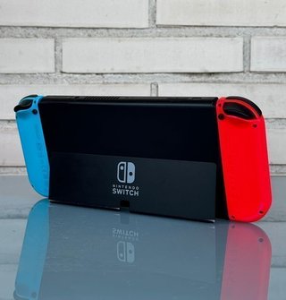 Nintendo Switch OLED Completa