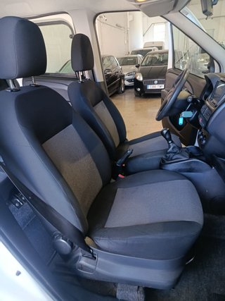 FIAT Doblò 2011