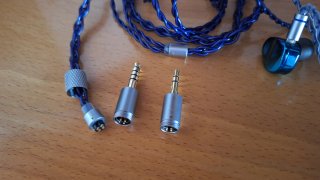 iBasso Jr Klee IEM + DAC iBasso Macaron