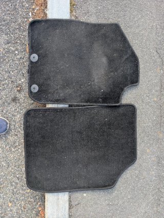 2 tappetini Dacia Spring