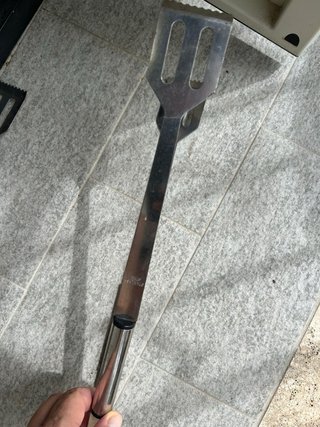 Pinze per barbecue in metallo e legno