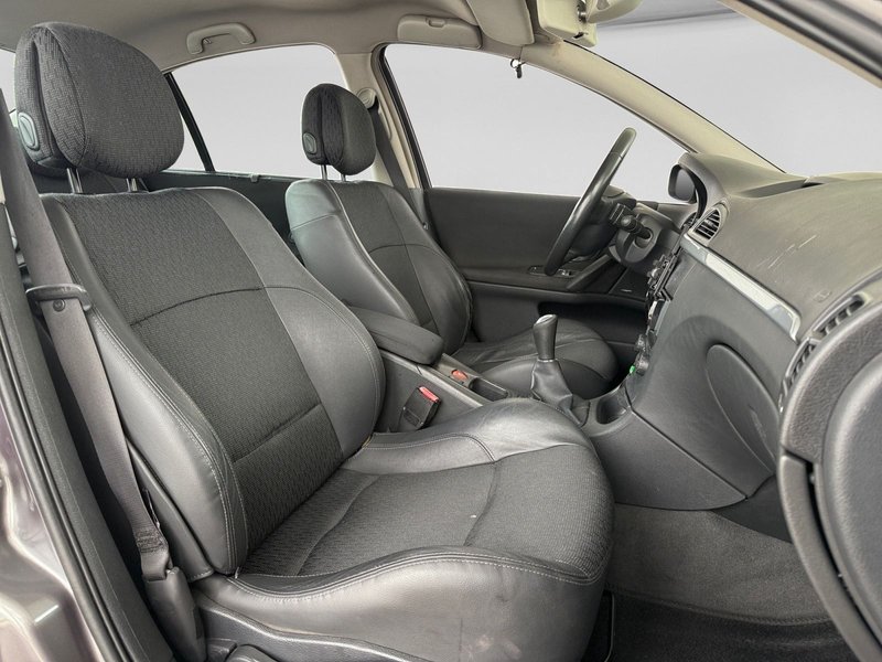 Renault Laguna 2.0 16v Luxe Dynamique 2007, foto 8