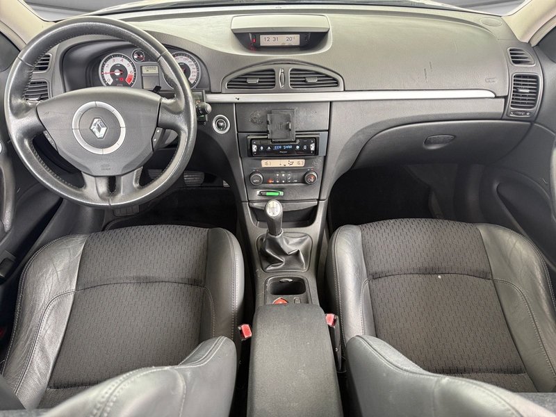 Renault Laguna 2.0 16v Luxe Dynamique 2007, foto 11