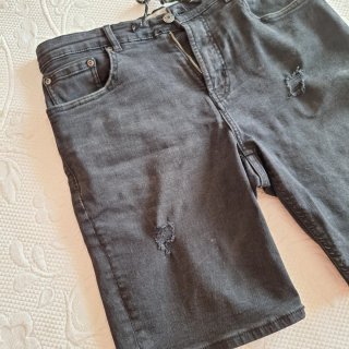 Pantalón corto vaquero Pull&Bear negro