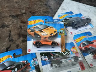 Lote 8 Hot Wheels: Varios Modelos