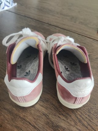 Zapatillas Adidas rosas talla 36