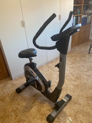Bicicleta Estática BH Eléctrica