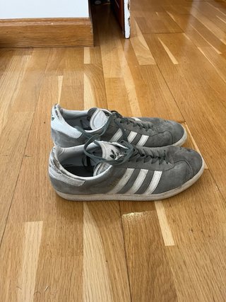 Adidas Gazelle verdes talla 43