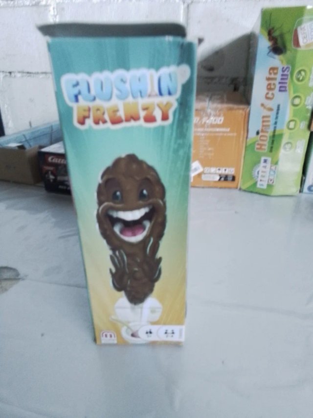 Juego Flushin Frenzy (Atrapa la Caca)