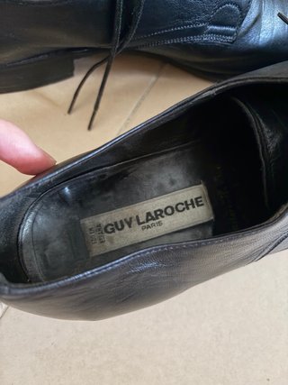 Zapatos de vestir negros con cordones