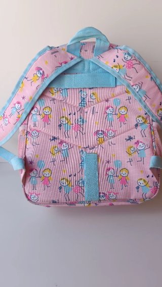 Mochila escolar infantil