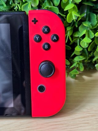 COMO NUEVA!! Nintendo Switch + Accesorios + Juego