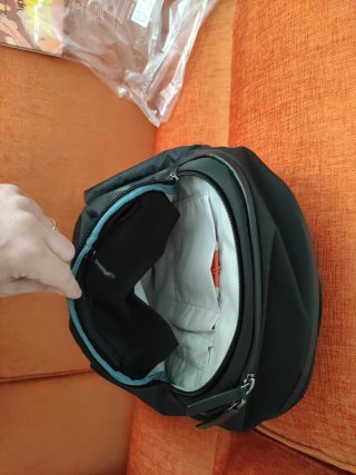 Mochila Bellroy Transit Workpack Pro 22L Negra