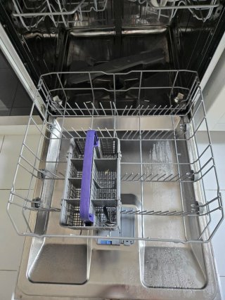 Lavavajillas marca Beko  casi nuevo
