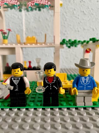 LEGO 6376 Breezeway Café