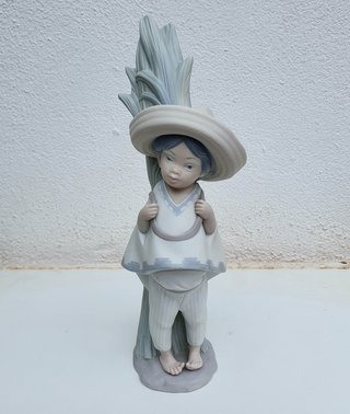 Lladró - Panchito - Figura de porcelana mate