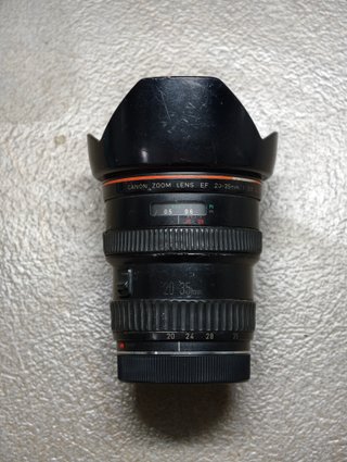 Cámara Canon EOS R7 + Objetivo y Accesorios
