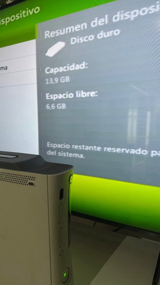 Xbox 360 + FIFA 12 + Mando