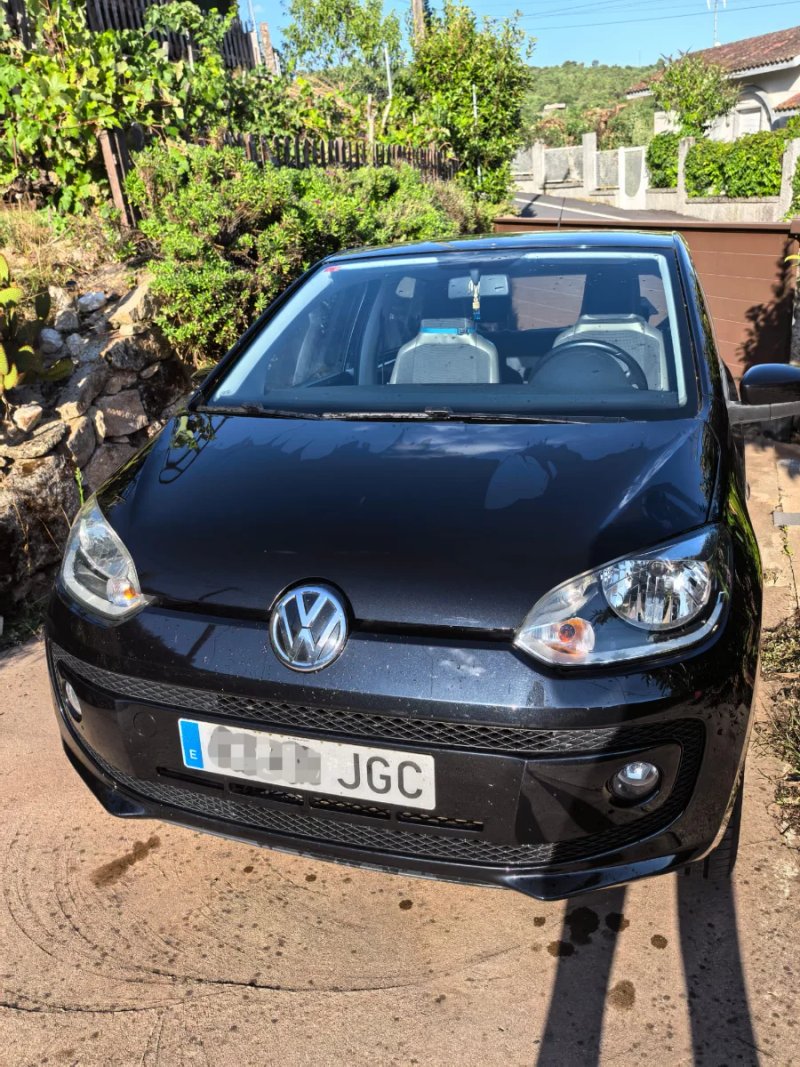 Volkswagen up! 2015 - foto 1