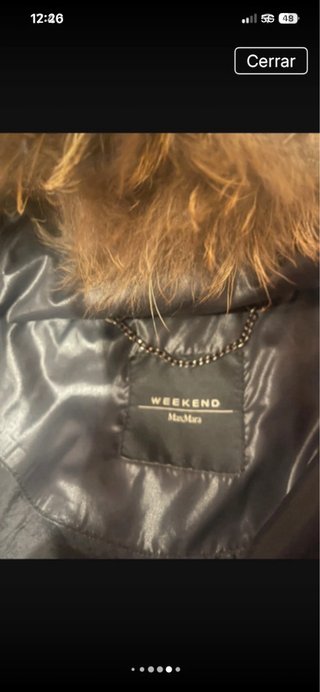 Plumas Max Mara Negro con Capucha
