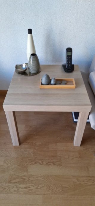 Tavoli ausiliari in legno