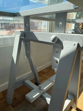 Tavolo da disegno in vetro e legno