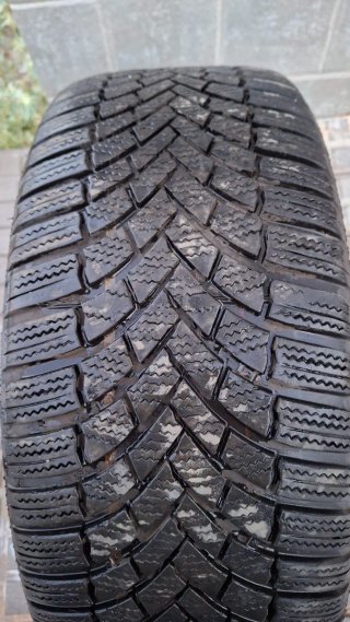 Llantas Originales VW Bergamo 18 + Bridgestone