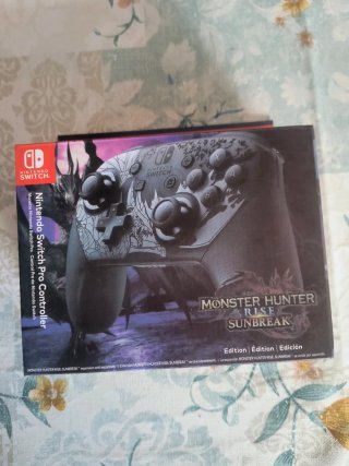 Mando Nintendo Switch Pro Monster Hunter Rise