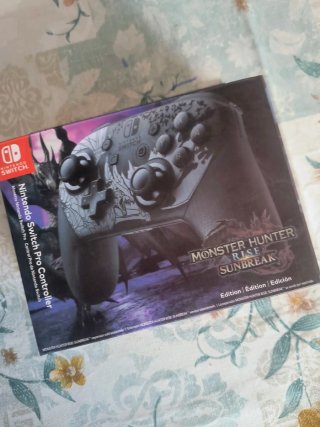 Mando Nintendo Switch Pro Monster Hunter Rise