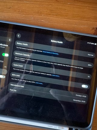 iPad A16 128GB Gris + Funda + Apple Pencil