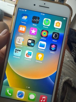 iPhone 8 Plus 64GB Plata