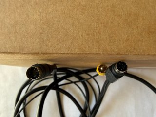 Cable S-Video Mini DIN 6/4 Pin a RCA Amarillo
