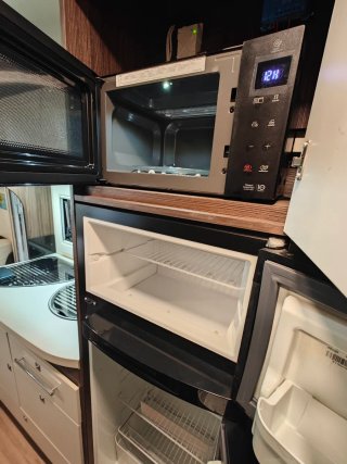Autocaravana Benimar 346 Sport 6 Plazas 56000 km