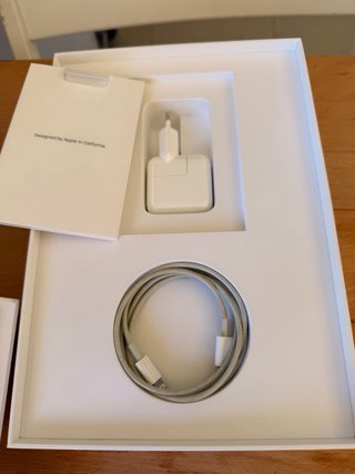 iPad 7ª Gen 128GB WiFi + Apple Pencil 1ª Gen