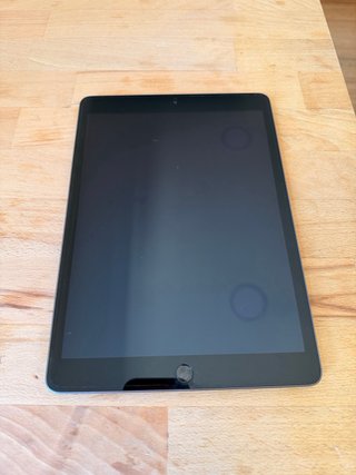 iPad 7ª Gen 128GB WiFi + Apple Pencil 1ª Gen