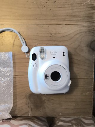 Cámara Fujifilm Instax Mini 11 Blanca ROTA