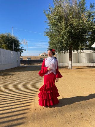 Traje de flamenca rojo volantes