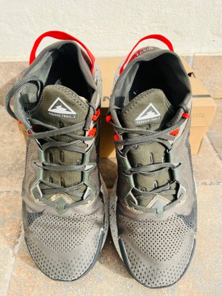 Nike Pegasus Trail 2 en perfecto estado