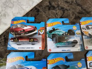 Lote 8 Hot Wheels autos escala 1:64