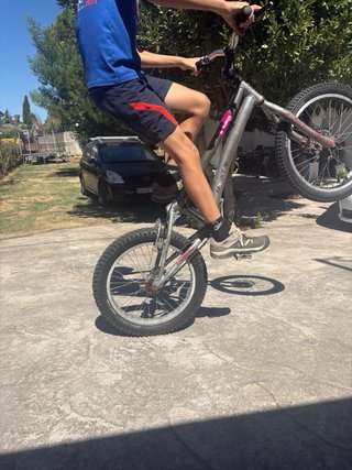 Bicicleta Trial Monty