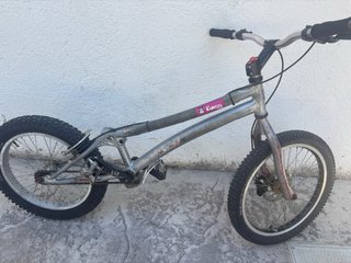 Bicicleta Trial Monty